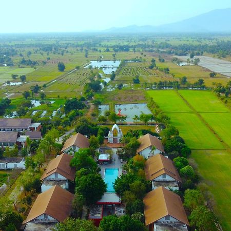 Sukhothai Treasure Resort & Spa Exterior photo