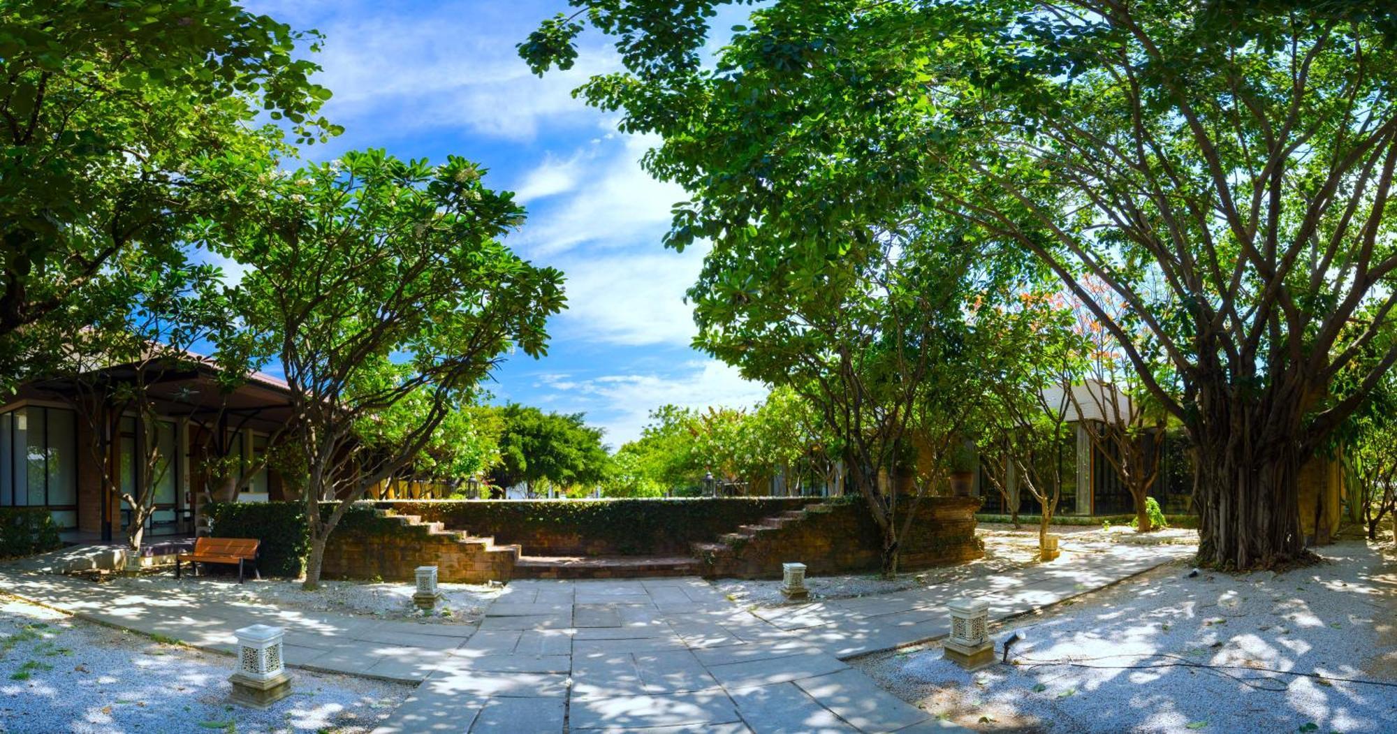Sukhothai Treasure Resort & Spa Exterior photo