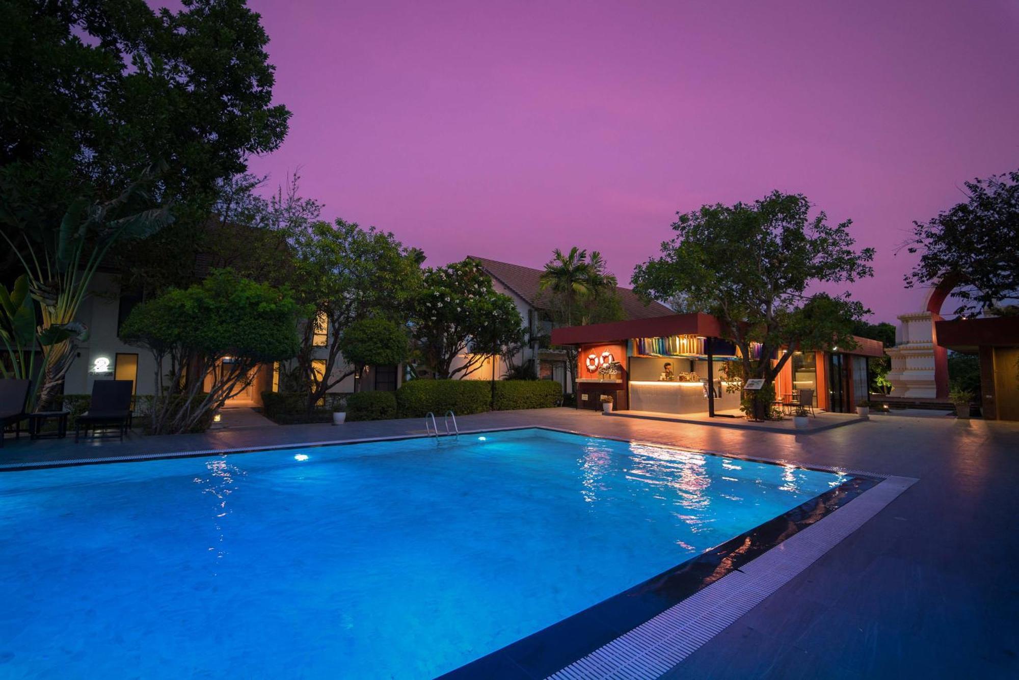 Sukhothai Treasure Resort & Spa Exterior photo