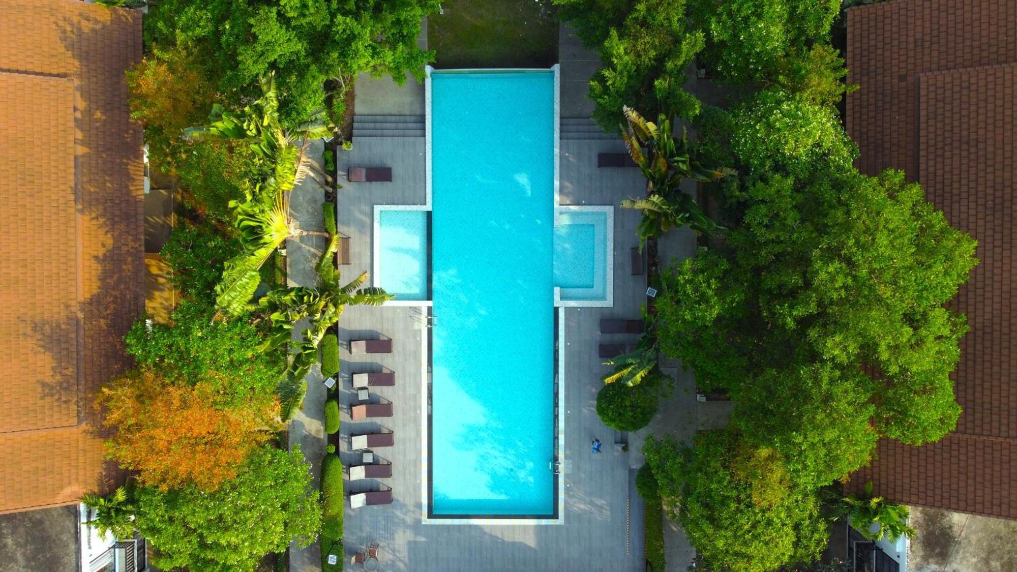 Sukhothai Treasure Resort & Spa Exterior photo