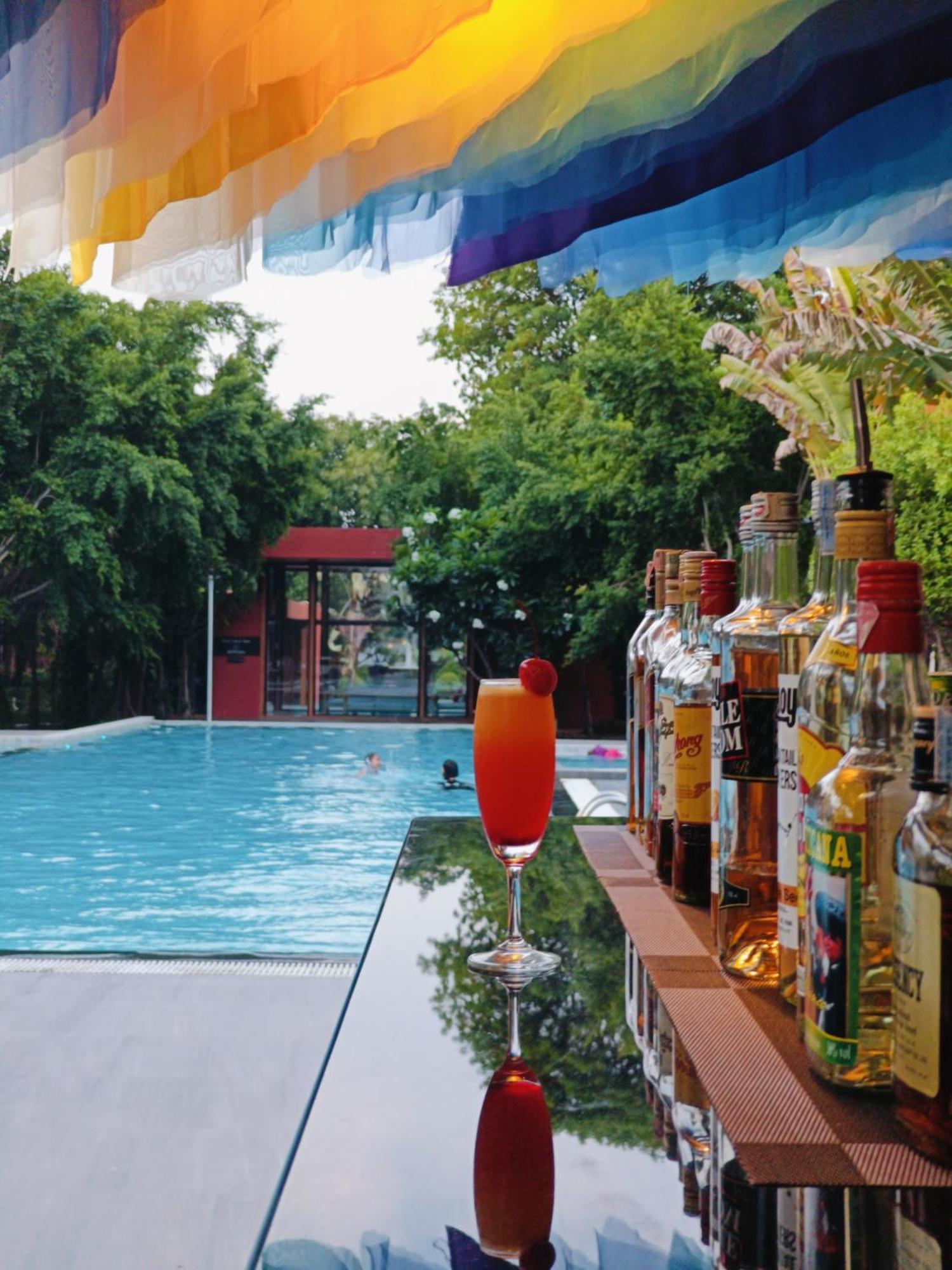 Sukhothai Treasure Resort & Spa Exterior photo