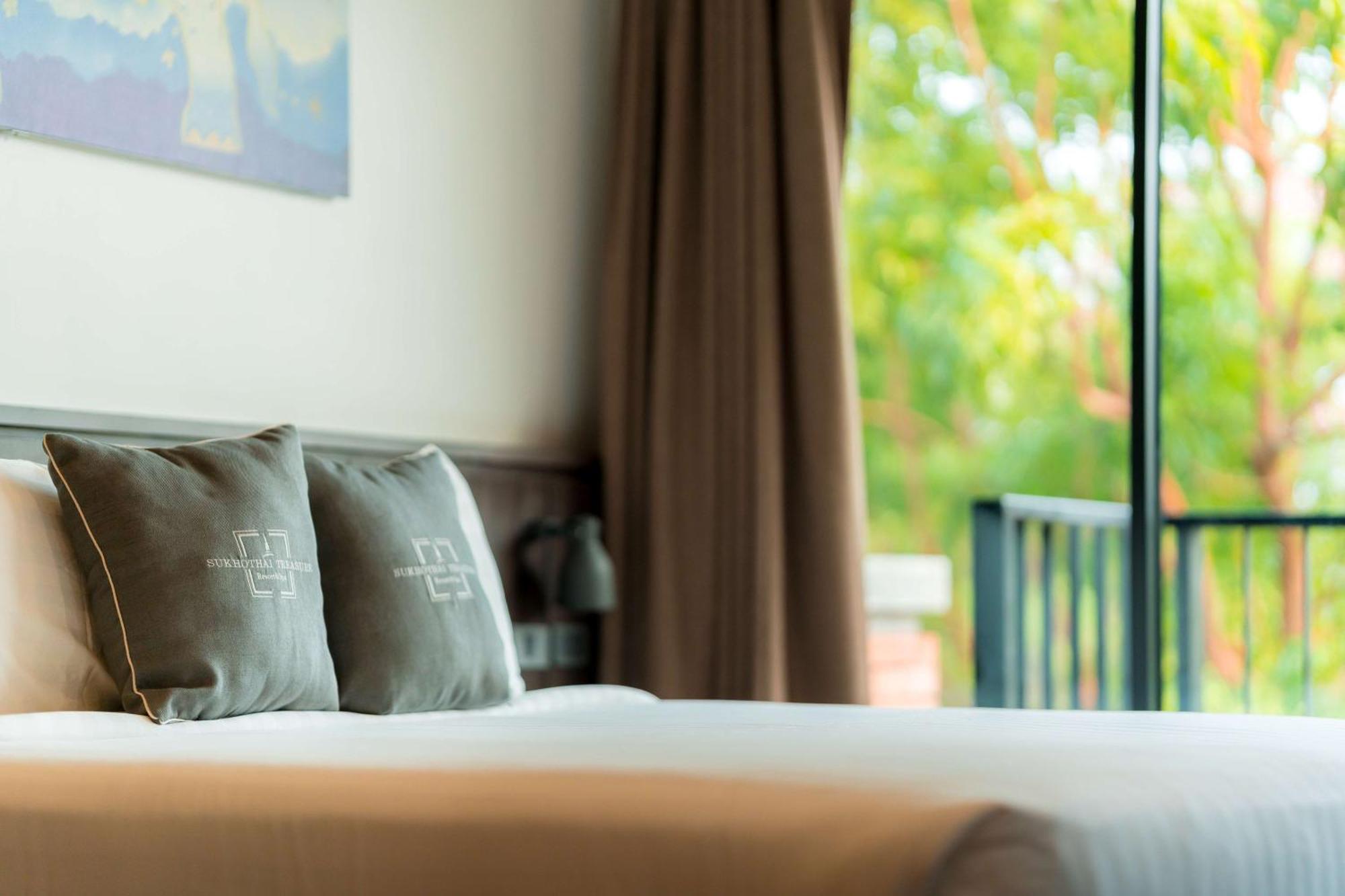 Sukhothai Treasure Resort & Spa Exterior photo