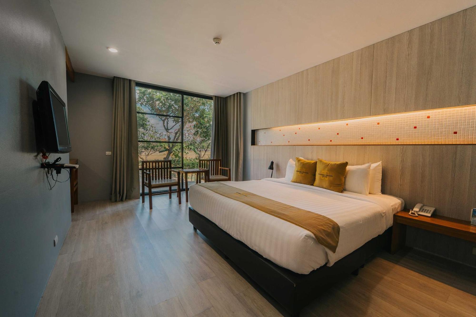 Sukhothai Treasure Resort & Spa Exterior photo